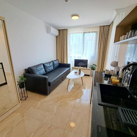 Onyx 2 Private Beach Apartment Sveti Vlas Exteriör bild