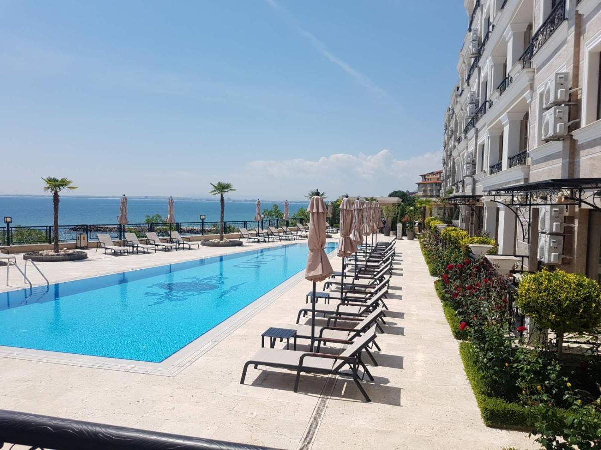 Onyx 2 Private Beach Apartment Sveti Vlas Exteriör bild