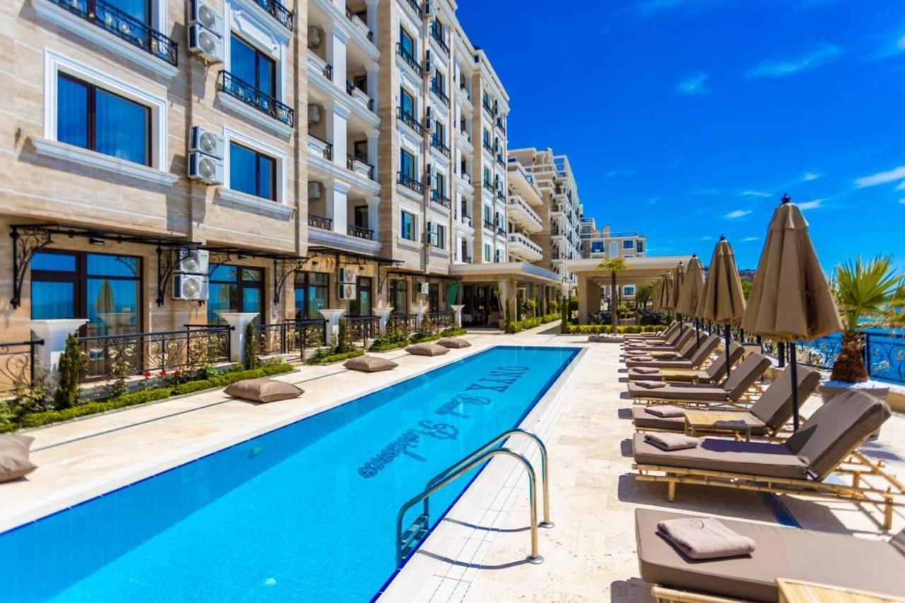 Onyx 2 Private Beach Apartment Sveti Vlas Exteriör bild