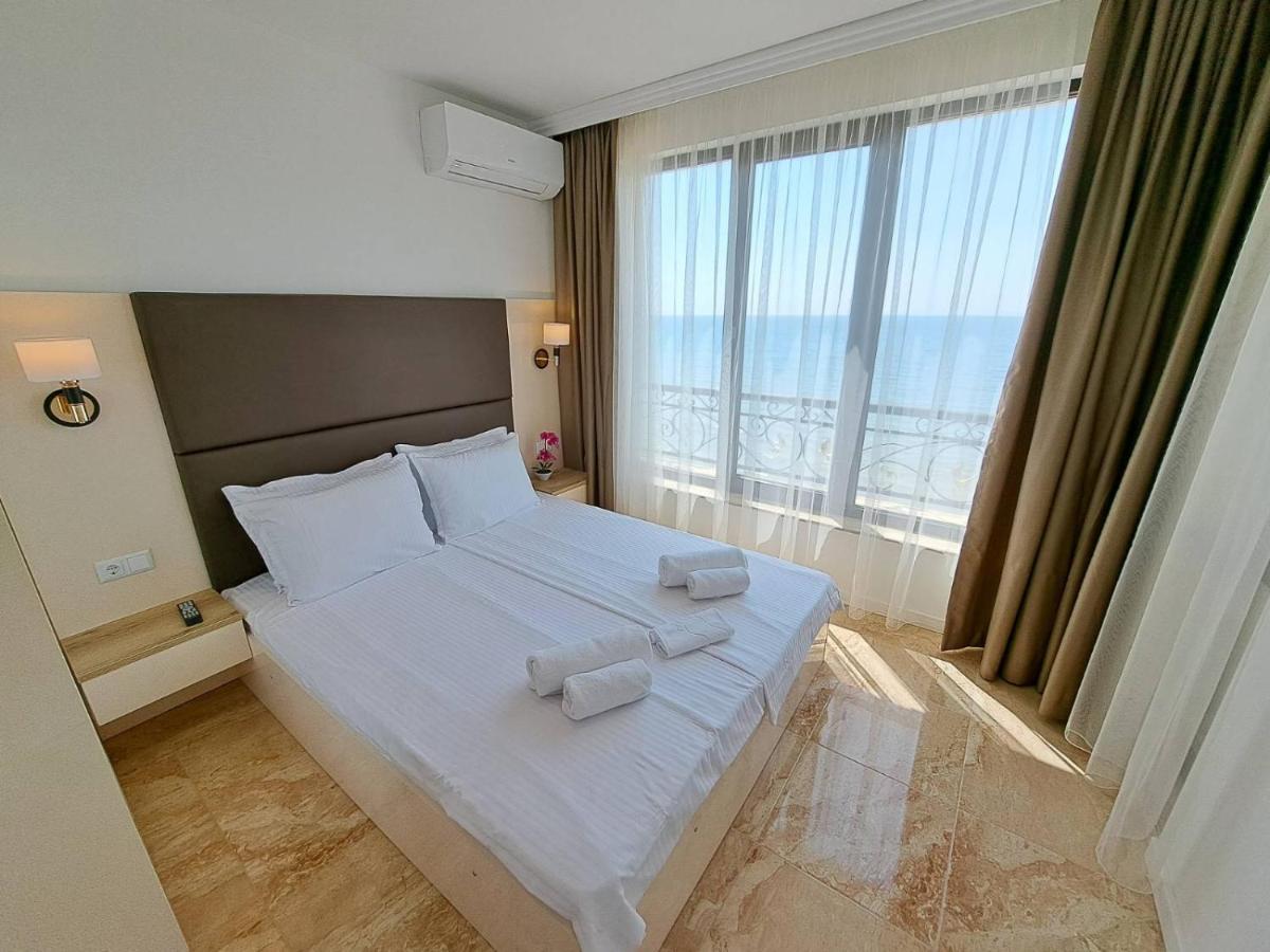 Onyx 2 Private Beach Apartment Sveti Vlas Exteriör bild
