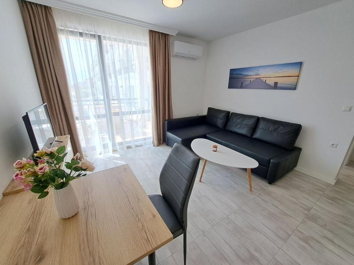 Onyx 2 Private Beach Apartment Sveti Vlas Exteriör bild
