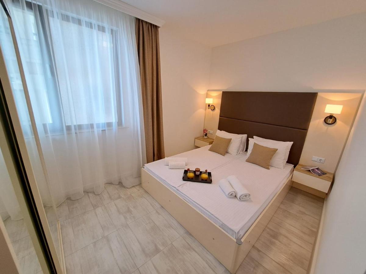 Onyx 2 Private Beach Apartment Sveti Vlas Exteriör bild