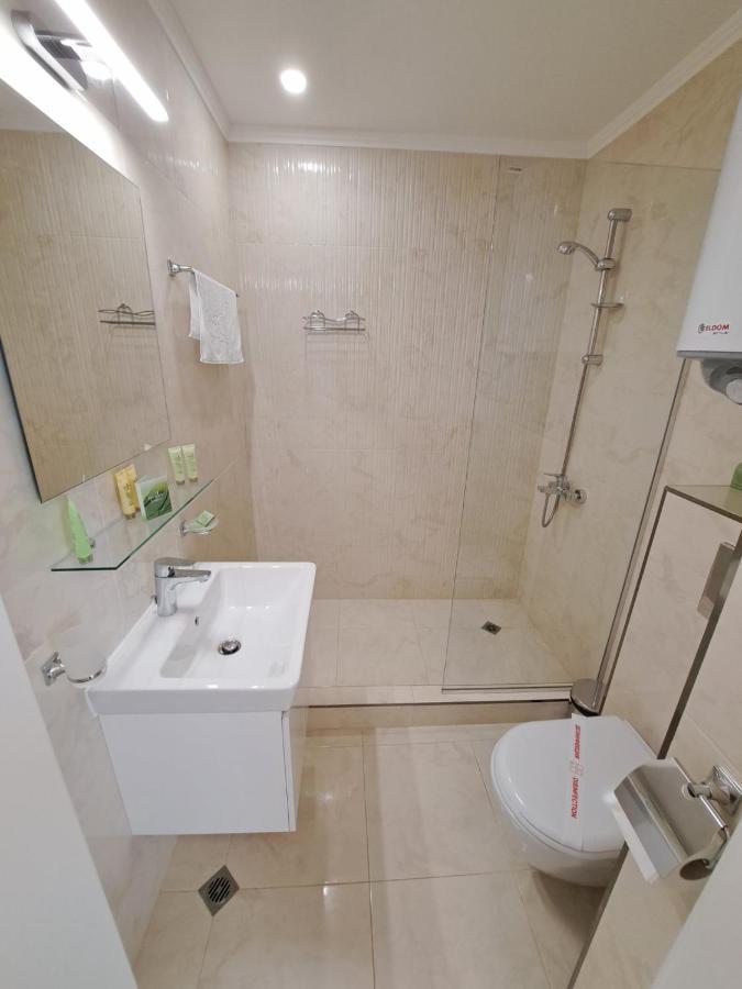 Onyx 2 Private Beach Apartment Sveti Vlas Exteriör bild