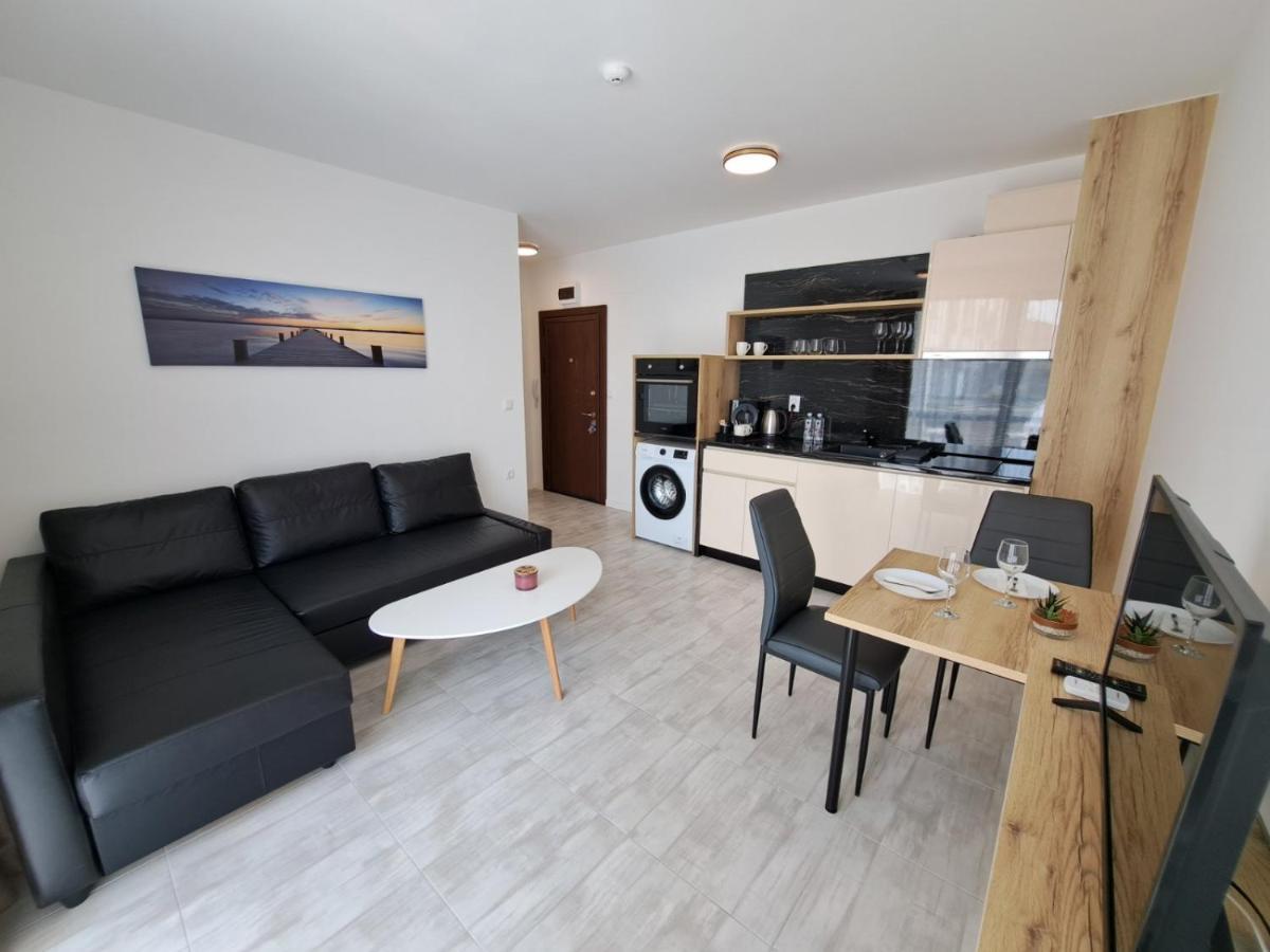 Onyx 2 Private Beach Apartment Sveti Vlas Exteriör bild